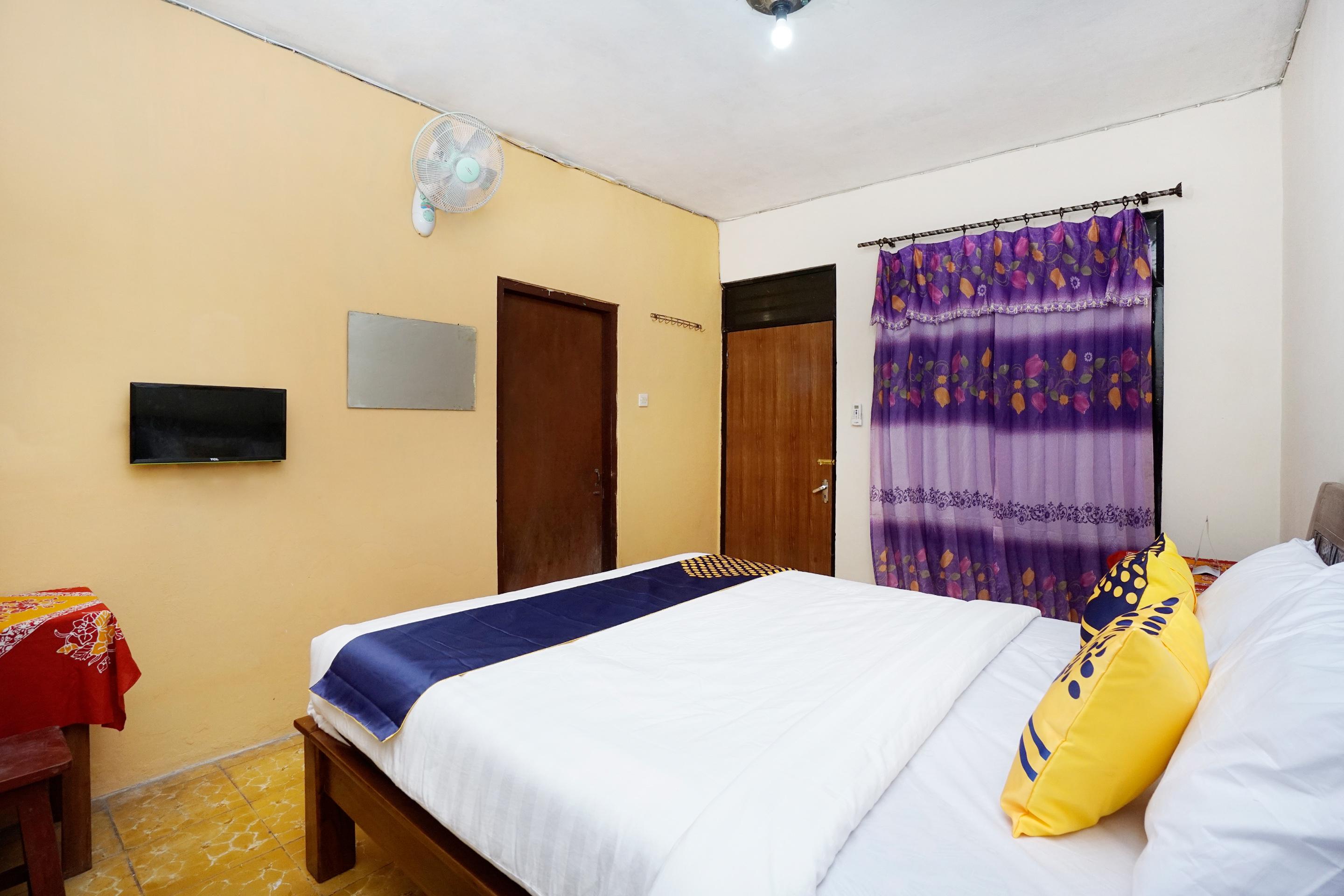 Hotel Pelangi Hs Ngabean Buitenkant foto