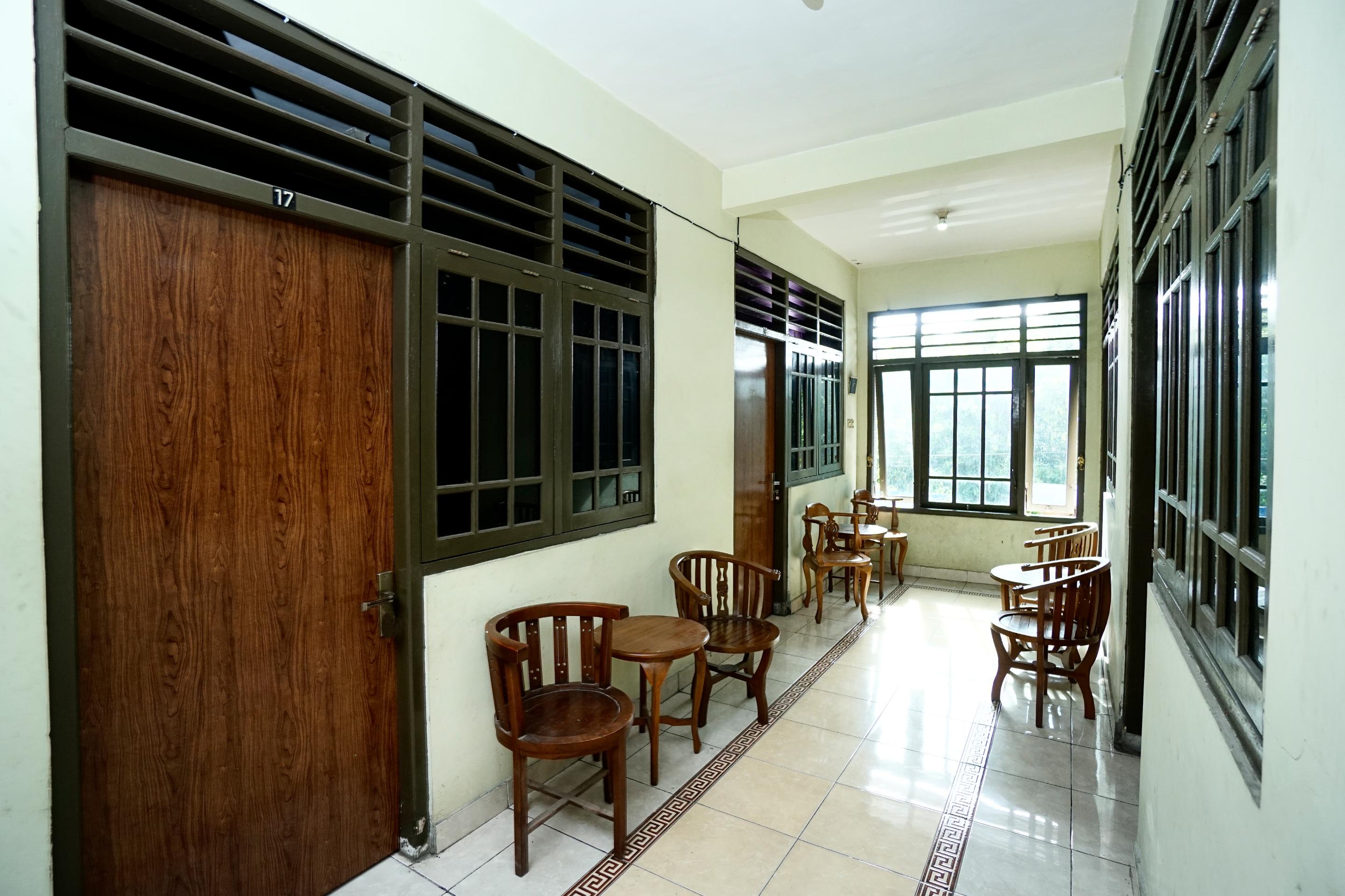 Hotel Pelangi Hs Ngabean Buitenkant foto