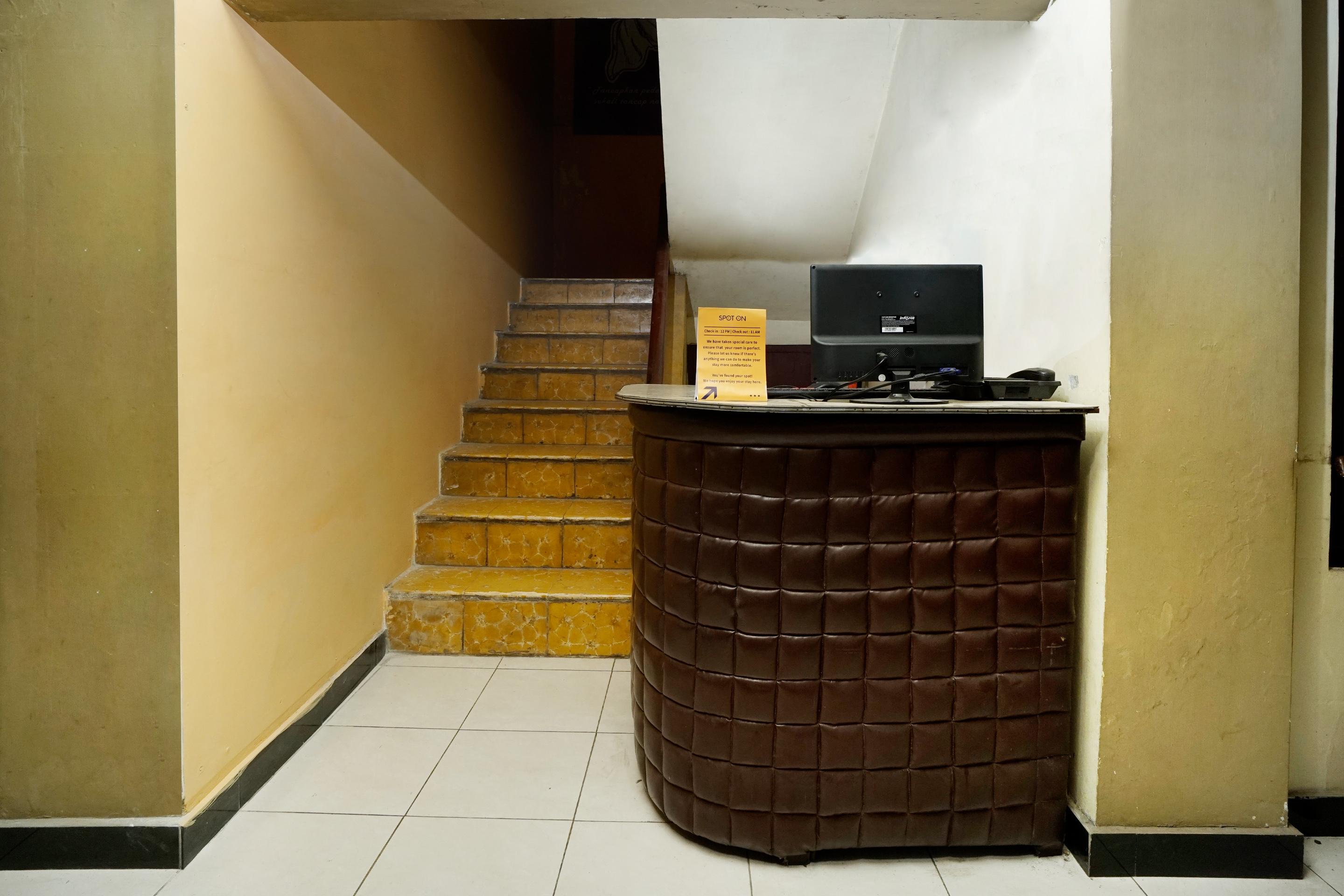 Hotel Pelangi Hs Ngabean Buitenkant foto