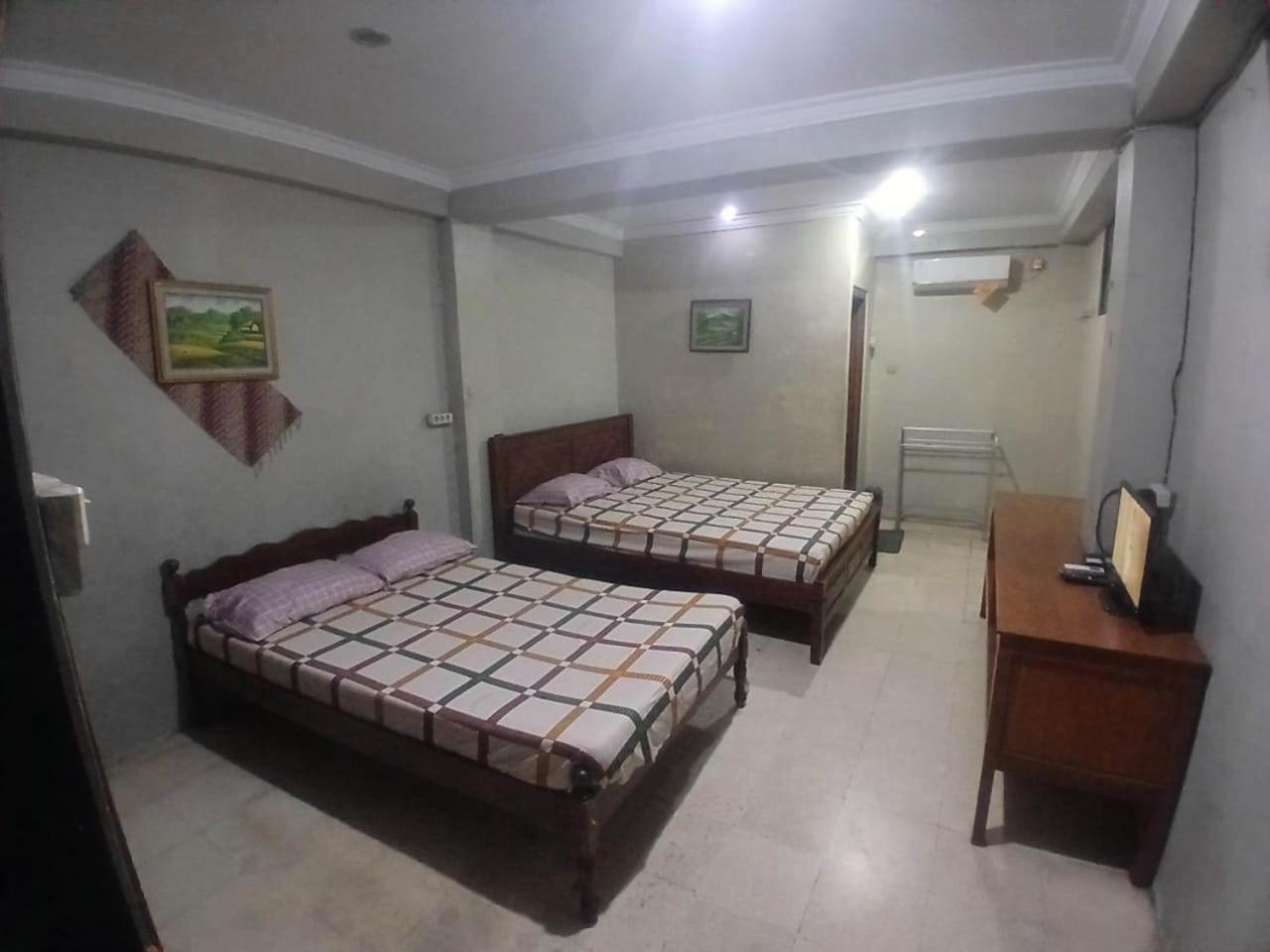 Hotel Pelangi Hs Ngabean Buitenkant foto